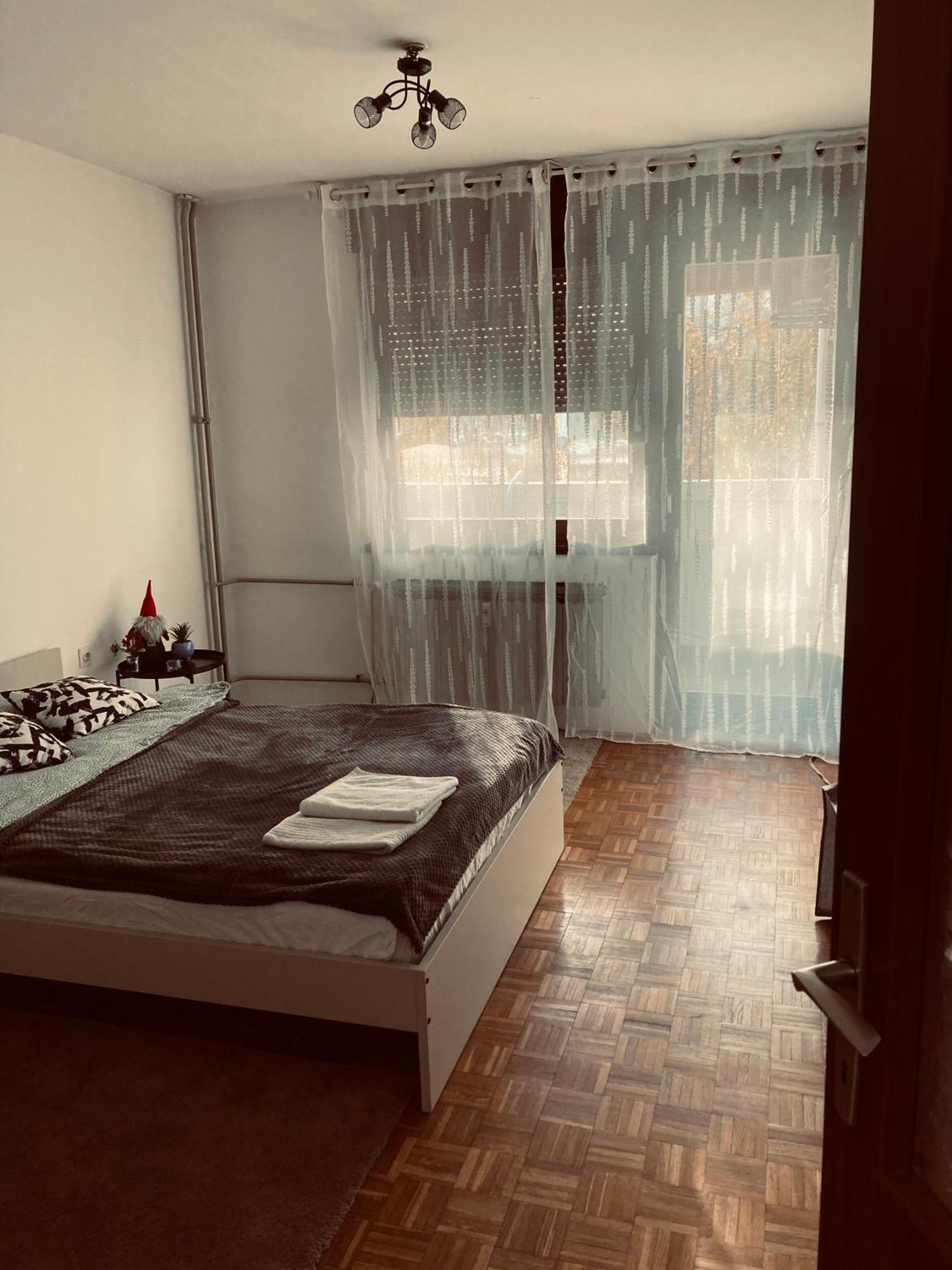 Apartment App Stella Jarun Self-check-in Zagreb